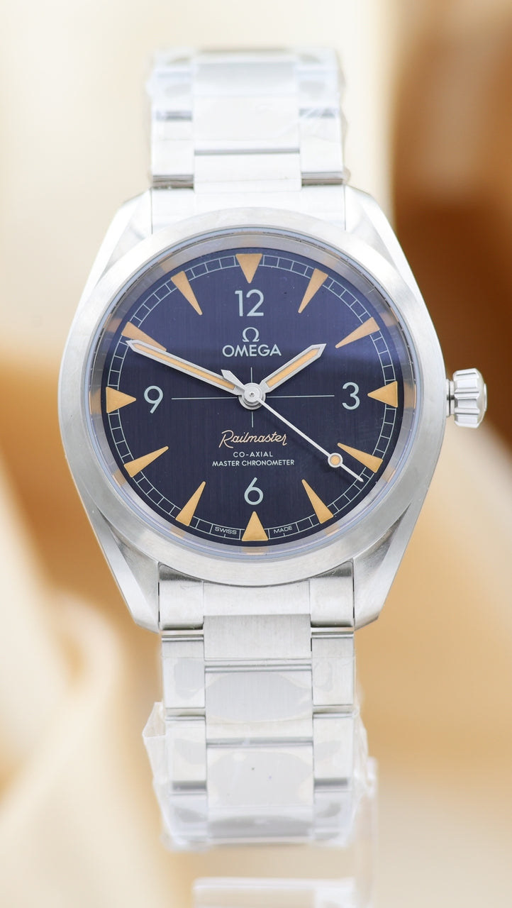 Omega Seamaster Railmaster Automatik Herrenuhr Stahl 40mm NEU 22010402001001 - Thumbnail