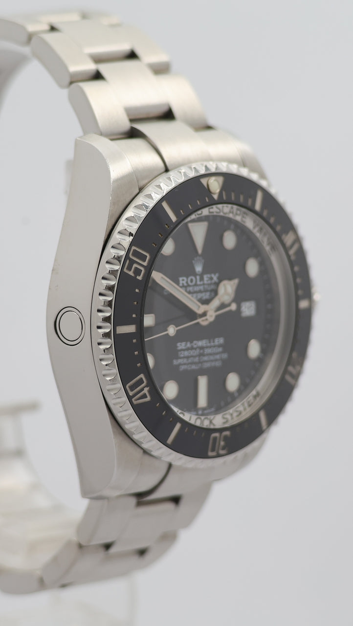 Rolex Sea-Dweller Deepsea Automatik Herrenuhr Stahl 44mm 126660 - Detailansicht 8