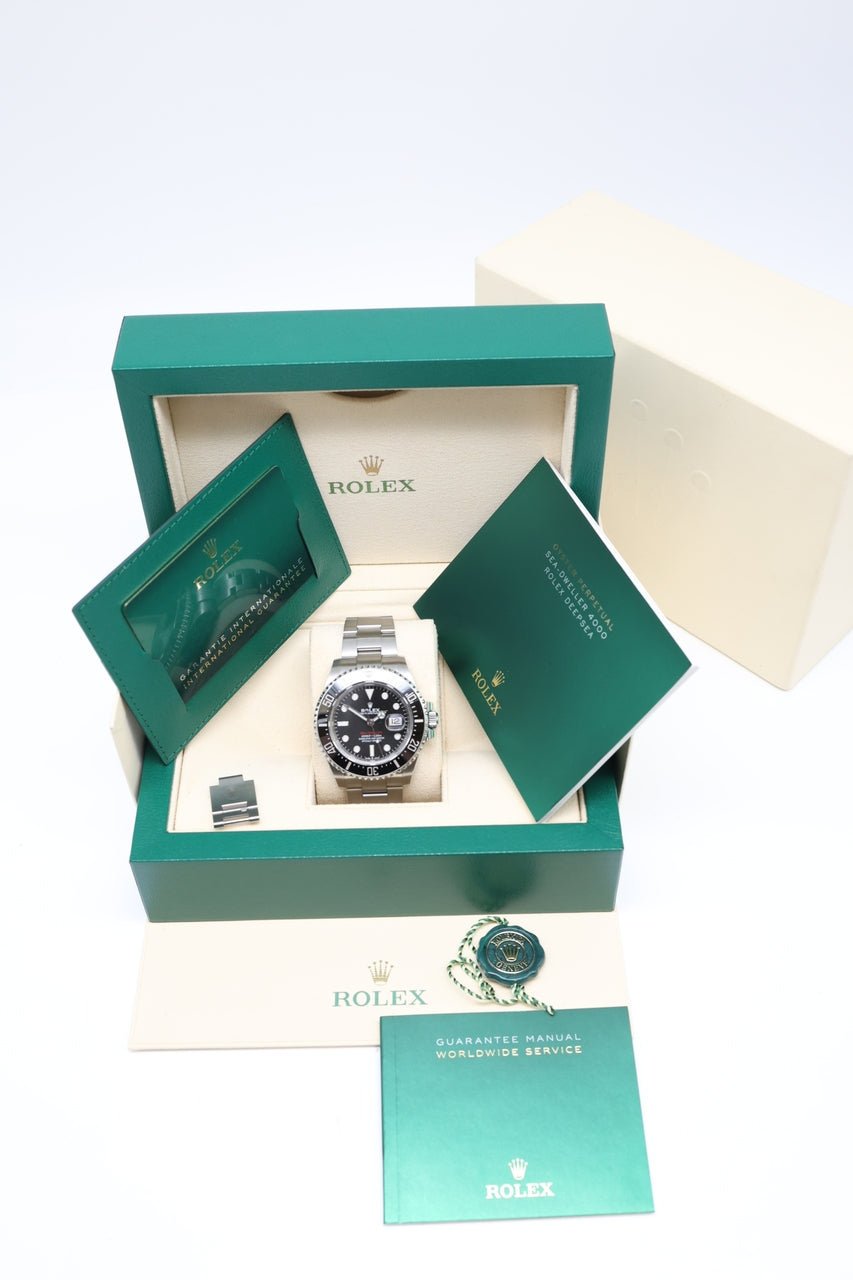 Rolex Sea Dweller 43mm Automatik 126600 - Papiere und oder Lieferumfang