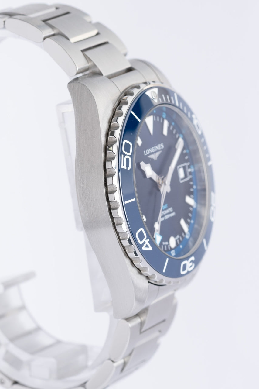 Longines HydroConquest GMT 41mm  Automatik Blau L37904966 - Detailansicht 1