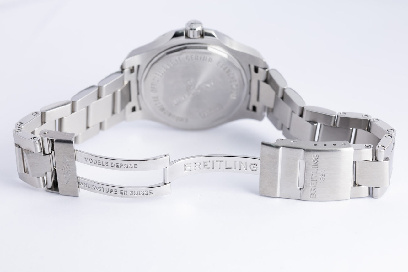 Breitling Chronomat Colt 41 Automatik Herrenuhr A17313 - Detailansicht 8