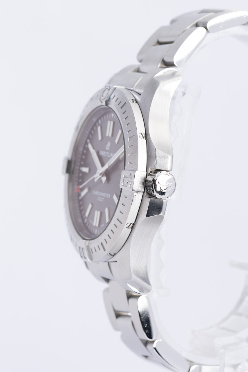 Breitling Chronomat Colt 41 Automatik Herrenuhr A17313 - Detailansicht 2