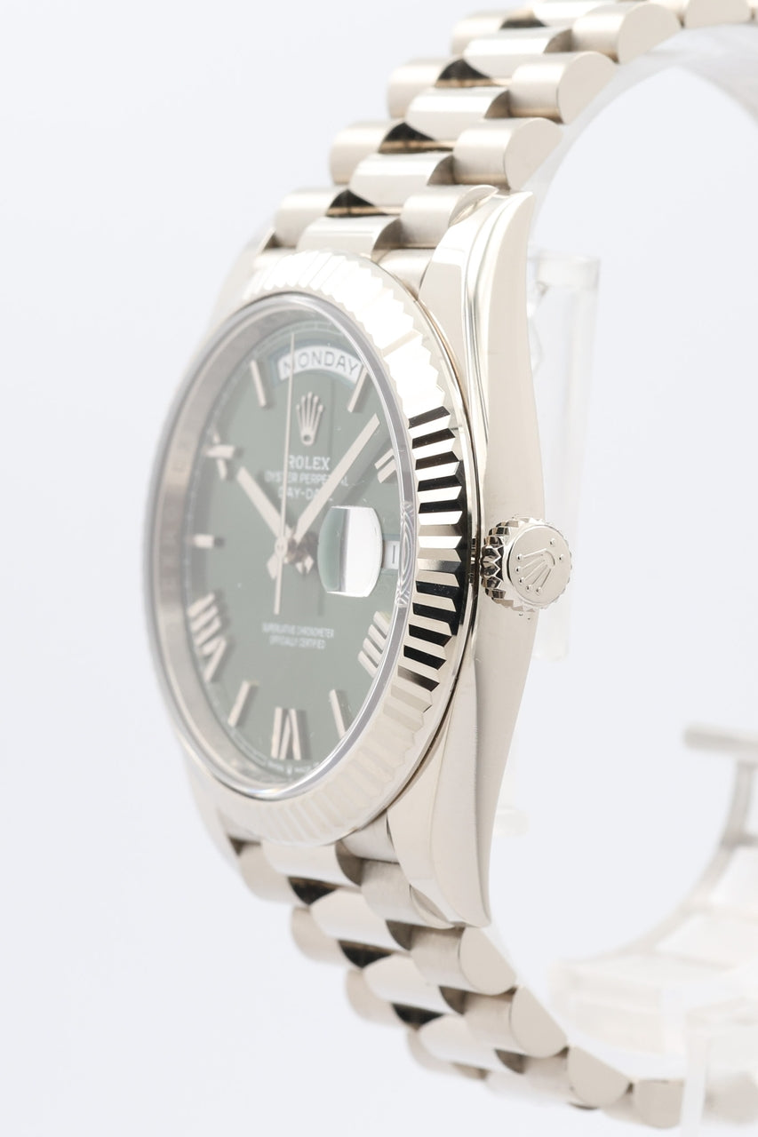 Rolex Day-Date 40 Weißgold "Green Olive Dial" Automatik 228239 - Detailansicht 1