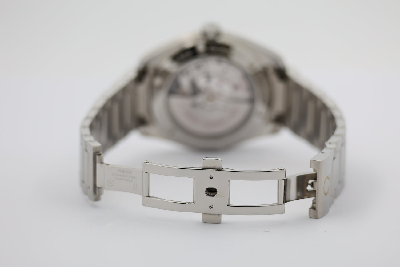 Omega Seamaster Aqua Terra Automatik Herrenuhr  23110422102001 - Detail view 6
