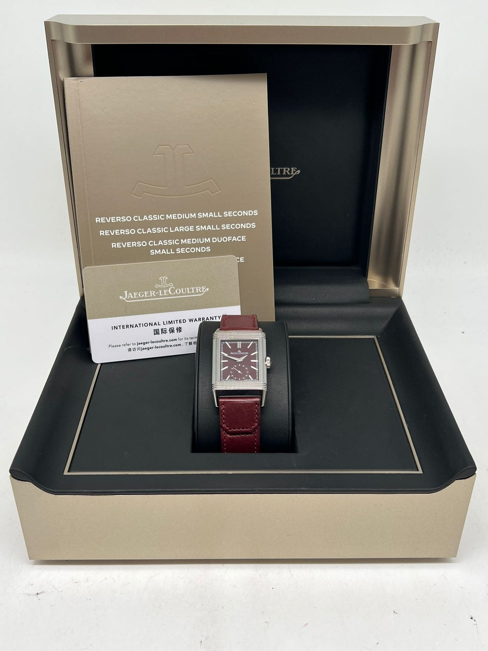 Jaeger-LeCoultre Reverso Tribute Monoface Handaufzug Q397846J - Papers and documentation