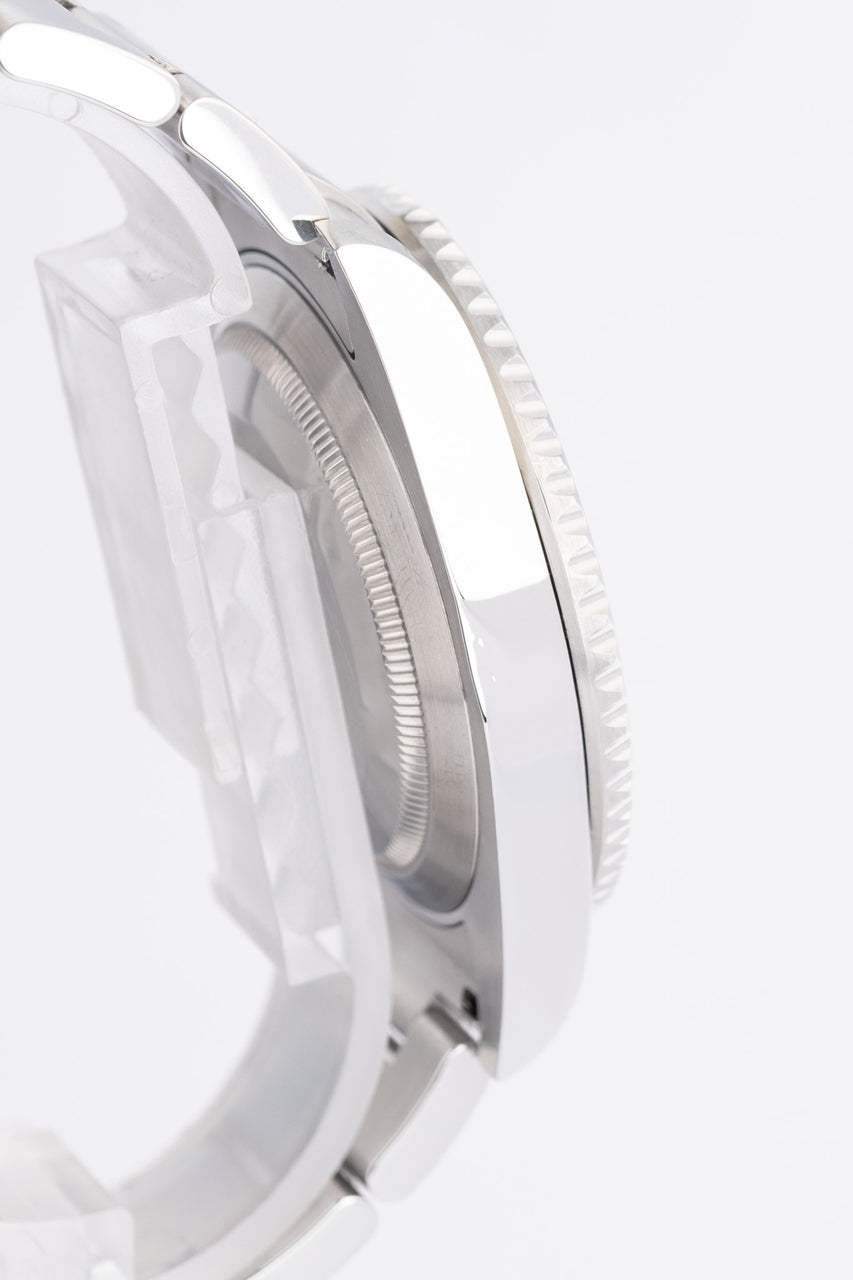Rolex  Submariner (No Date) 40mm Automatik Herrenuhr  114060 - Detailansicht 4