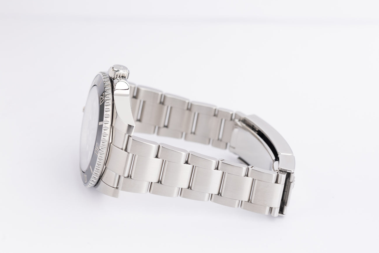 Rolex  Submariner (No Date) 40mm Automatik Herrenuhr  114060 - Detailansicht 5