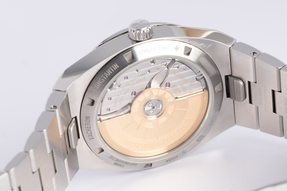 Vacheron Constantin Constantin Overseas Automatik Herrenuhr 4520V - Detailansicht 9