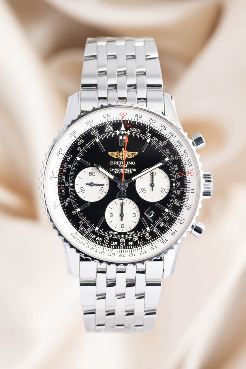 Breitling Navitimer 01 Automatik Herrenuhr 43mm AB0120 - Thumbnail