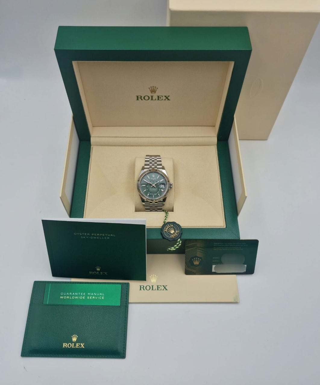 Rolex Oyster Perpetual Sky-Dweller Automatik Grün 336934 Box + og. Papiere