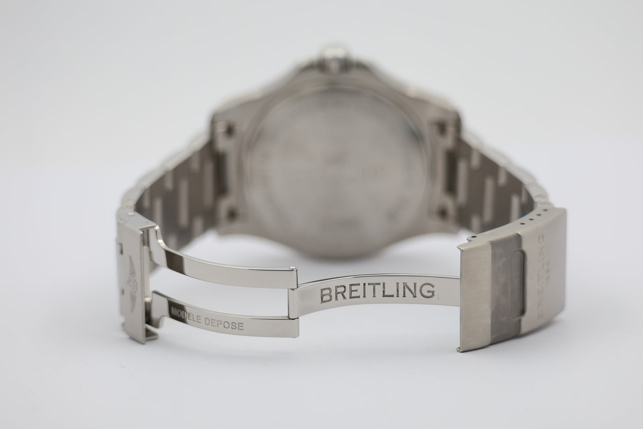 Breitling Colt 44 Automatik Herrenuhr Blau A17388 - Detail view 6