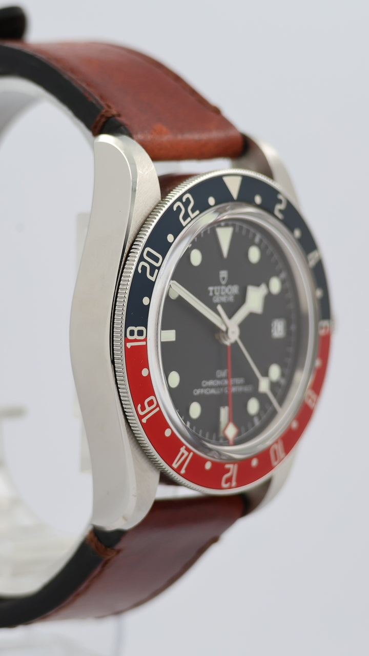 Tudor Black Bay GMT 'Pepsi' 41mm Automatik 79830RB - Detailansicht 8