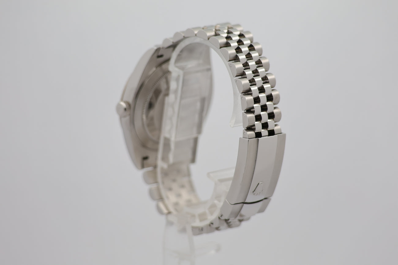 Rolex Datejust 41mm Jubilee Herrenuhr Automatik 126334 - Detail view 2