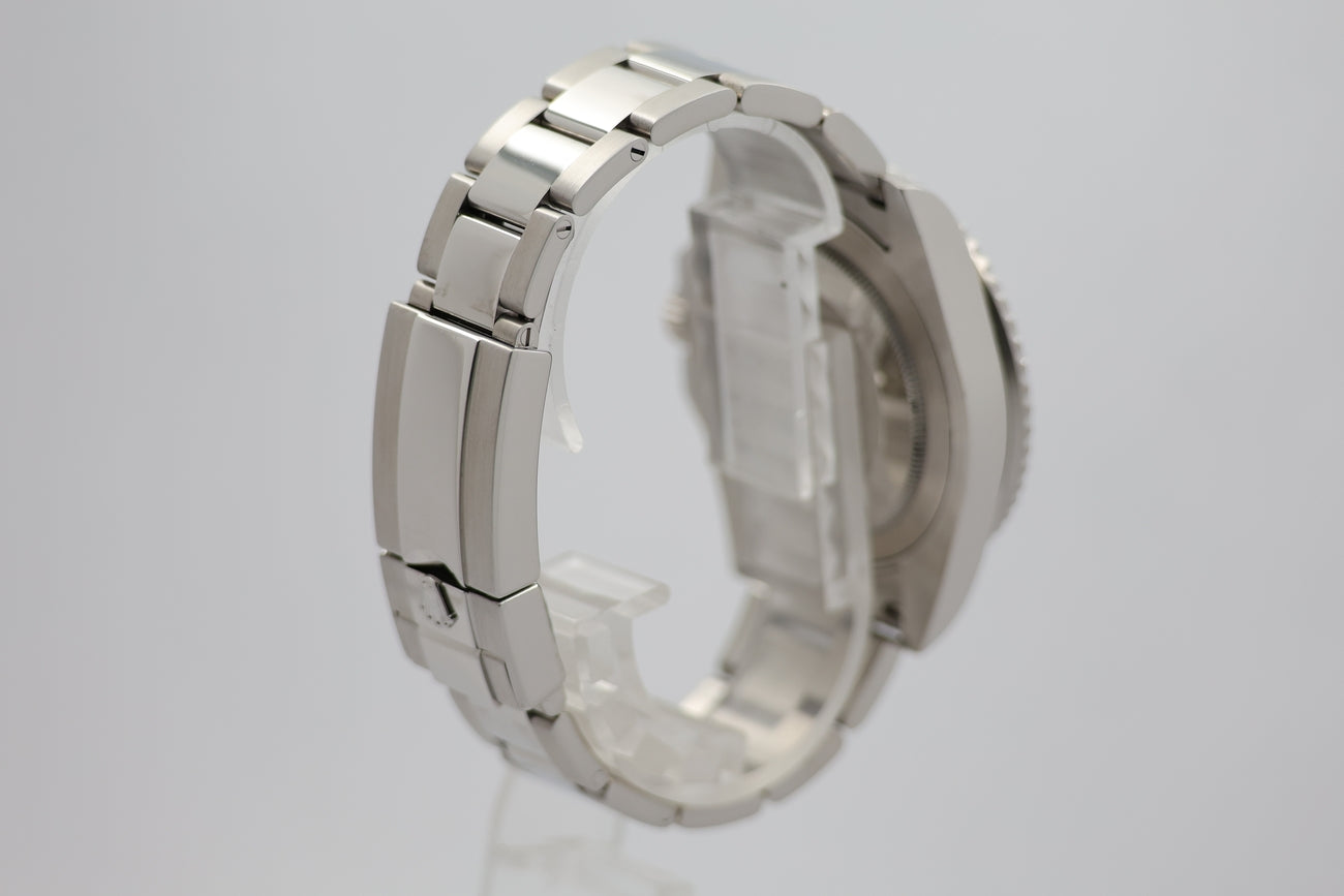 Rolex GMT-Master II Automatik Herrenuhr Stahl 40mm 116710BLNR - Detailansicht 1