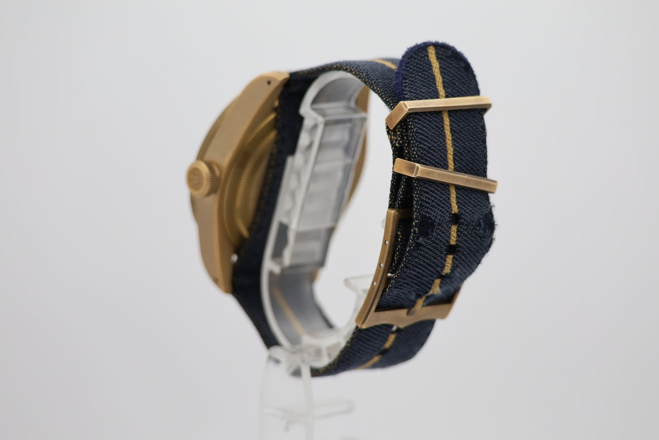 Tudor Black Bay Bronze Bucherer 79250BB - Detailansicht 2