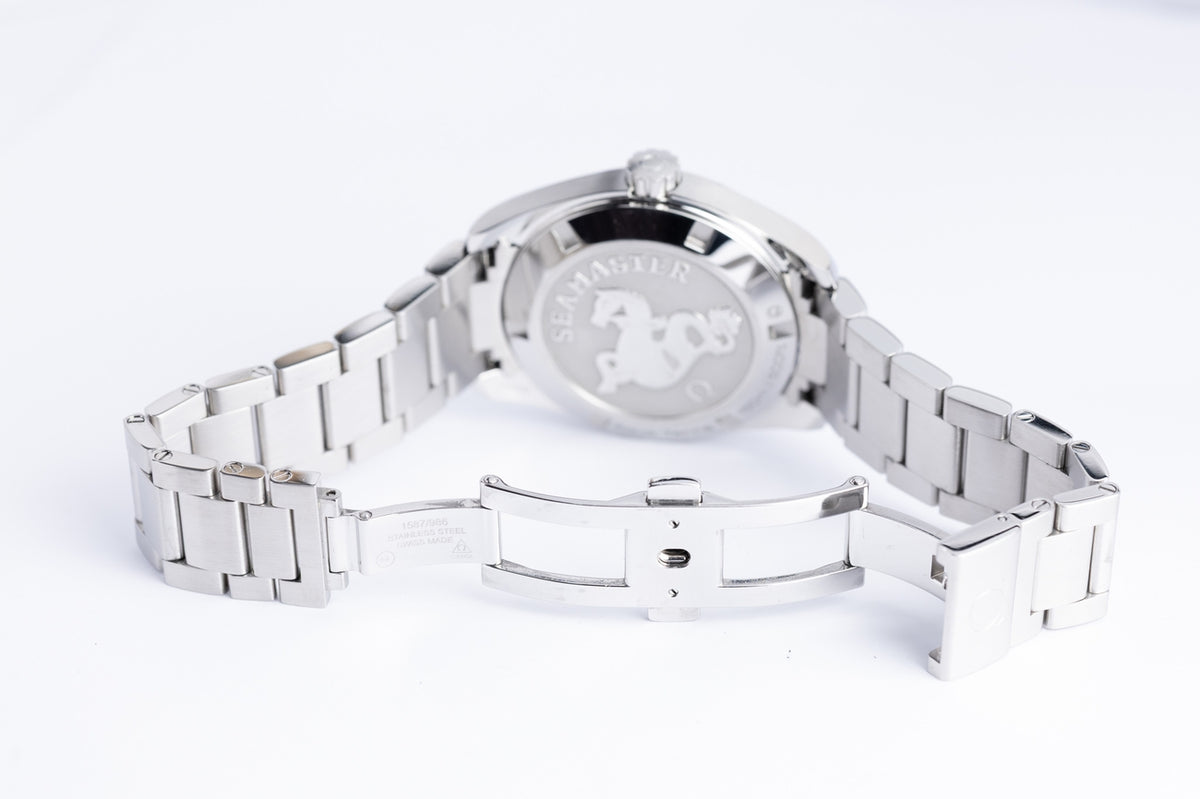 Omega Seamaster Aqua Terra 39mm Quarz 23110396002001 - Detailansicht 8