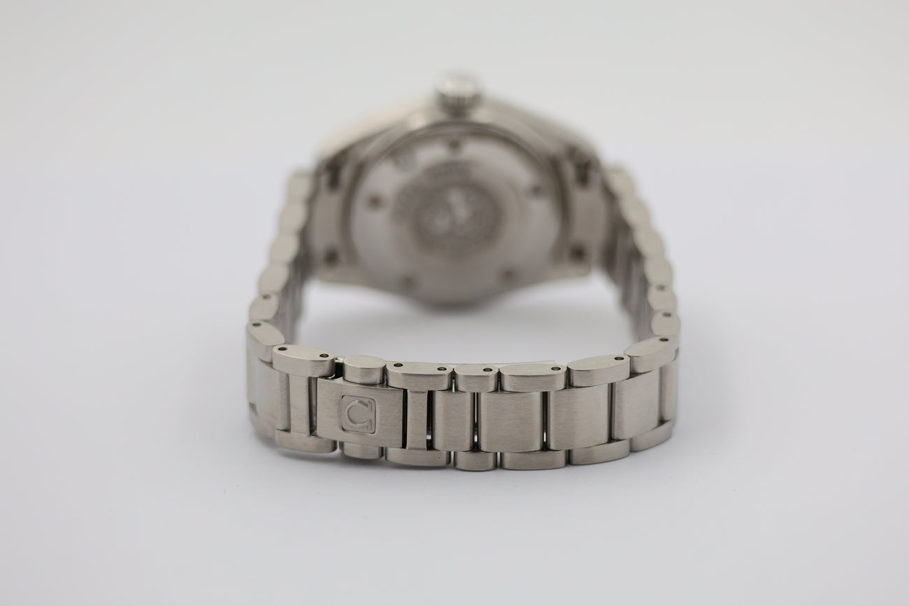 Omega Seamaster Aqua Terra 29mm Quarz Damenuhr 25775000 - Detailansicht 5