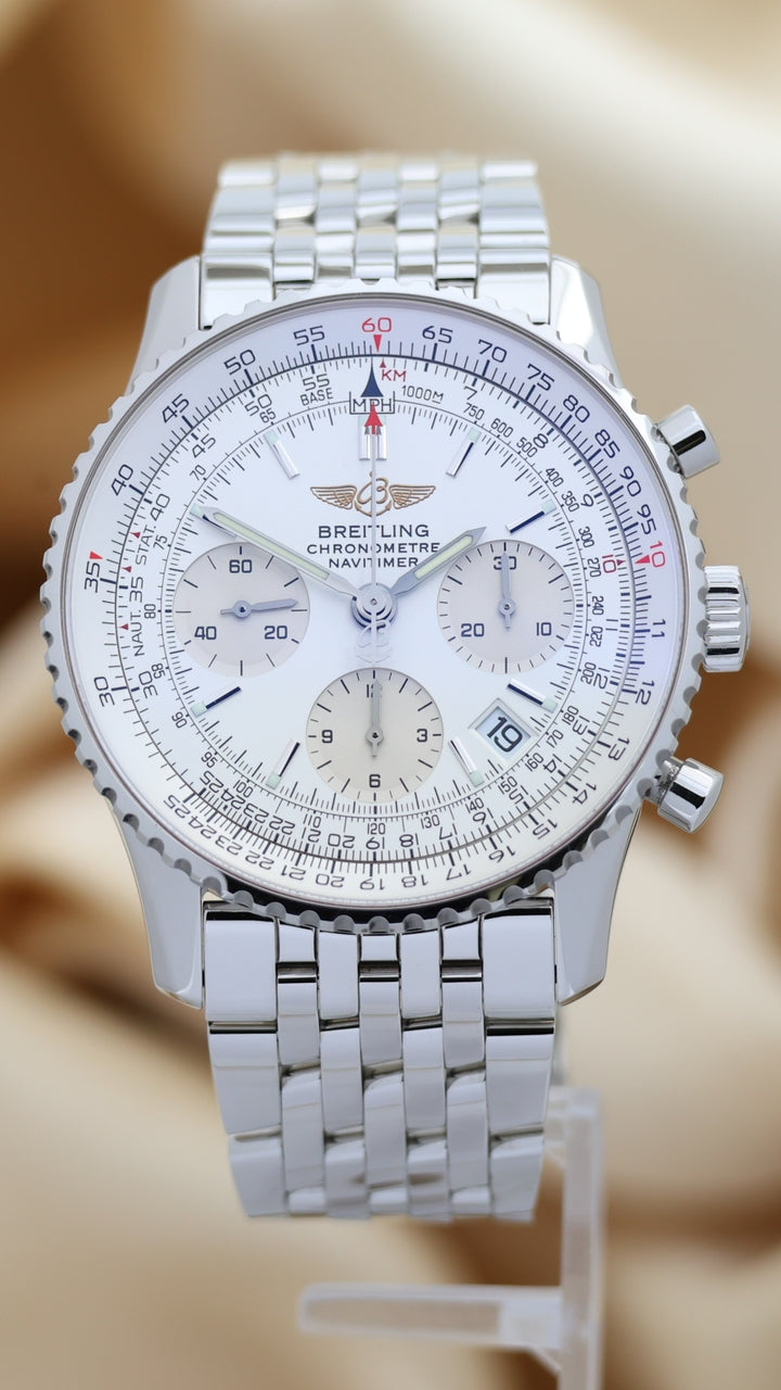 Breitling Navitimer 42mm Automatik Herrenuhr A23322 - Main product image