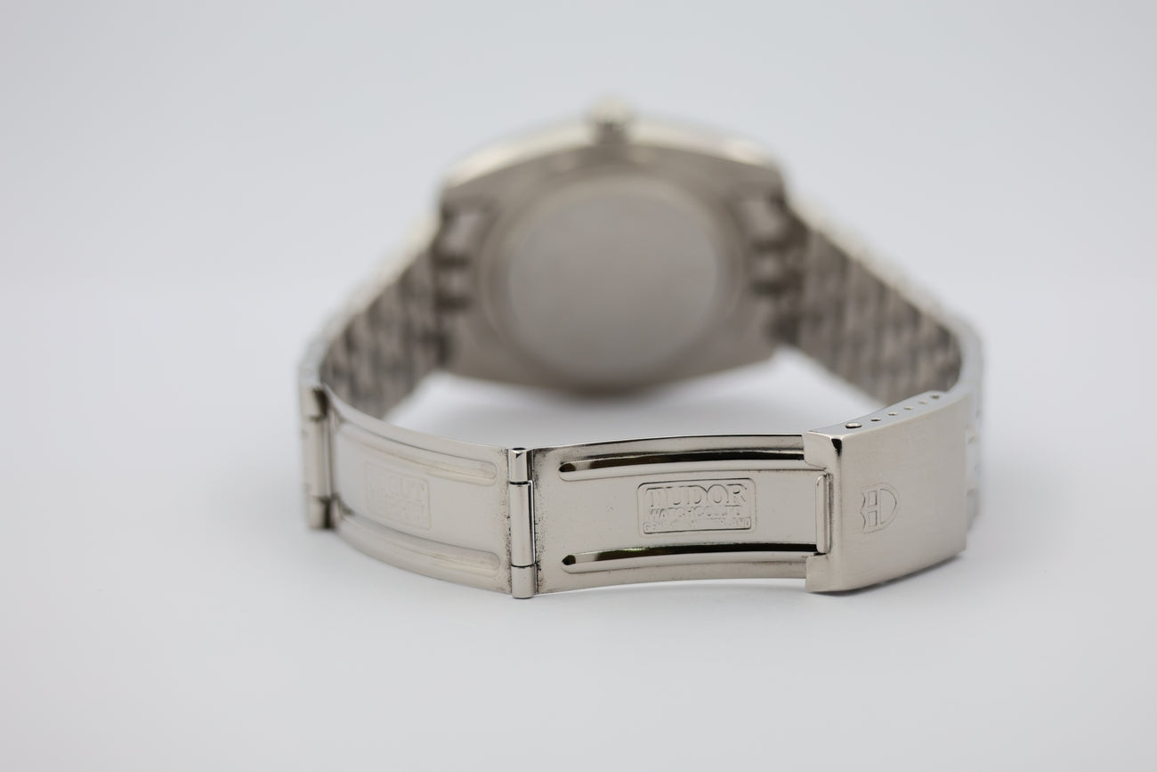 Tudor Classic "Linen Diamond Dial" 38mm Automatik 21010 - Detail view 6