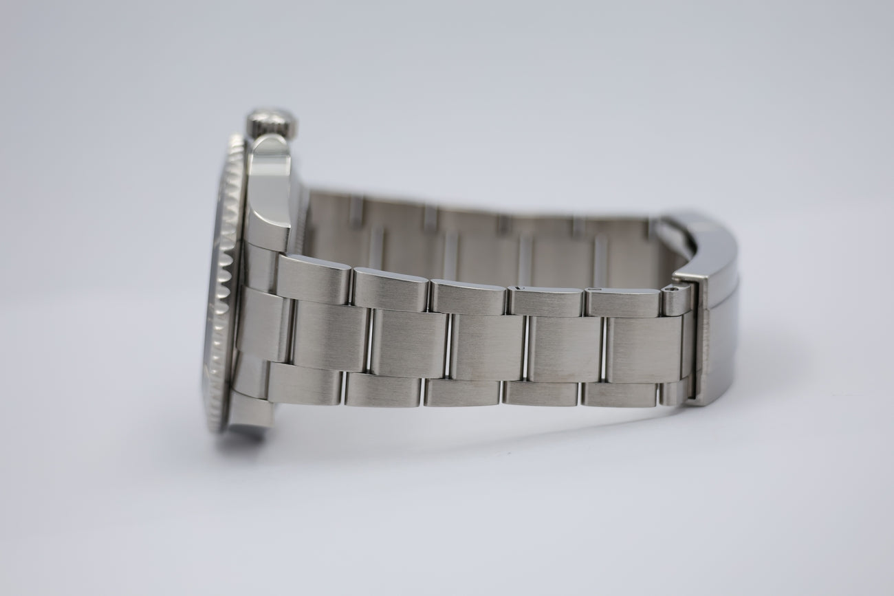 Rolex Submariner No Date 40mm Automatik Herrenuhr 114060 Box + og. Papiere