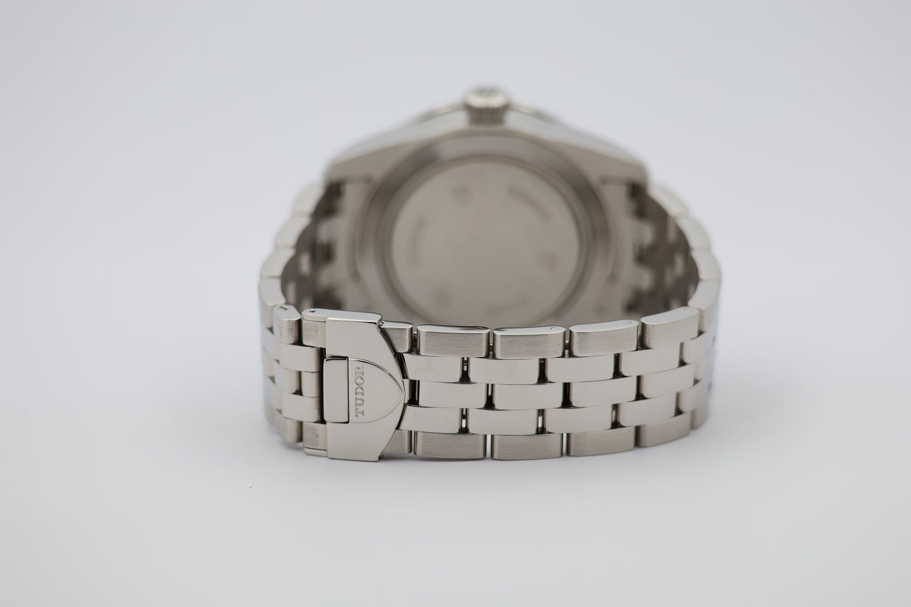 Tudor Glamour Date-Day 39mm Automatik 56000 - Detailansicht 5