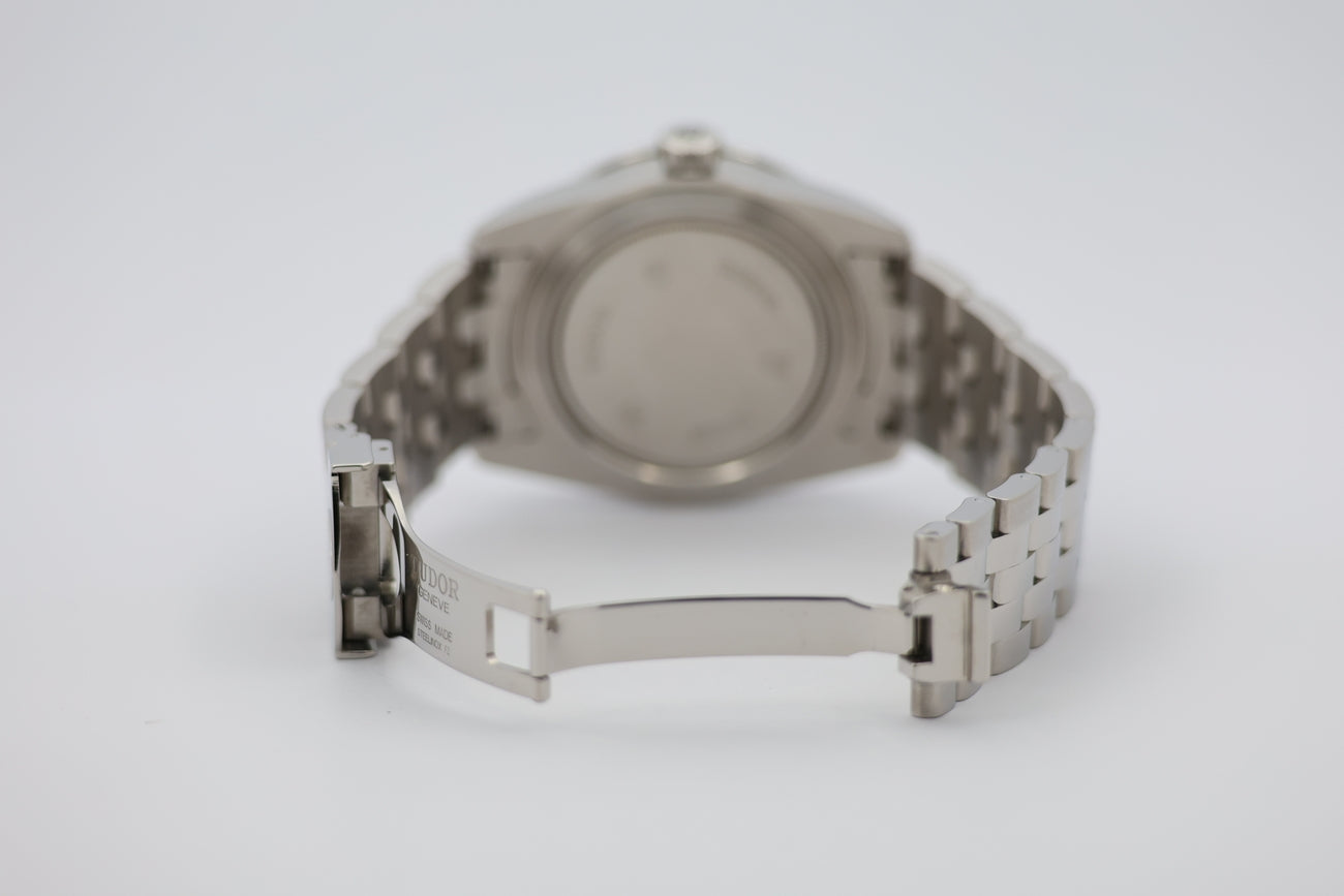 Tudor Glamour Date-Day 39mm Automatik 56000 - Detailansicht 6