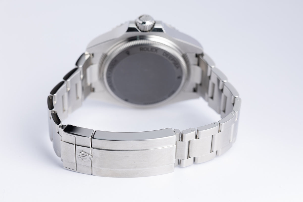 Rolex Sea-Dweller Deepsea 44mm Automatik Herrenuhr 136660 - Detailansicht 7
