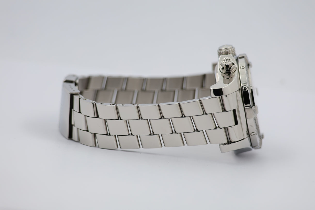 Breitling Avenger Skyland 45mm Automatik  A13380 - Detailansicht 4