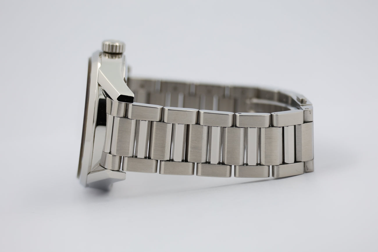 Tag Heuer Carrera Caliibre 5 41mm Automatik WAR201A-1 - Detailansicht 3