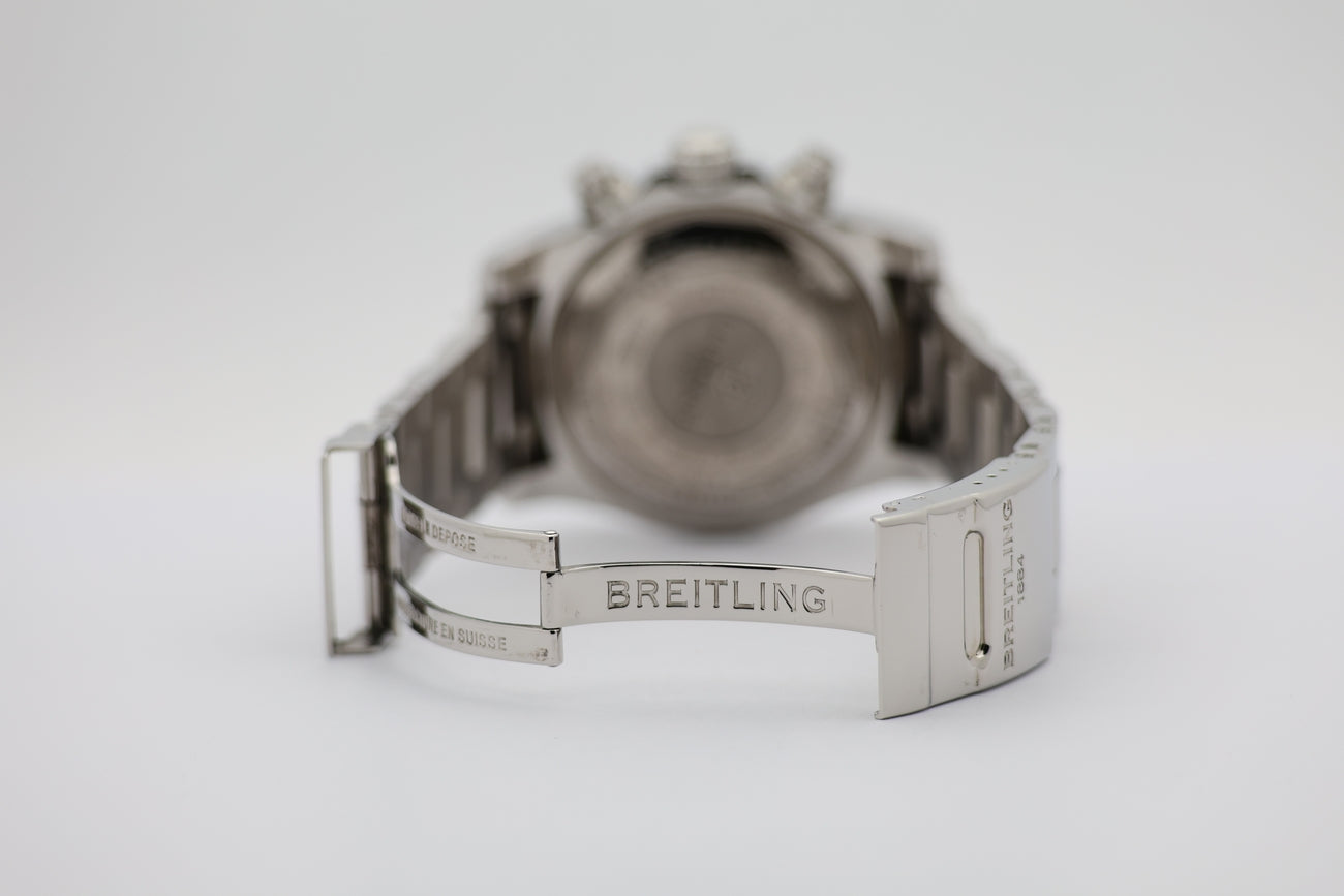 Breitling Avenger II Automatik 43mm A13381 - Detail view 6