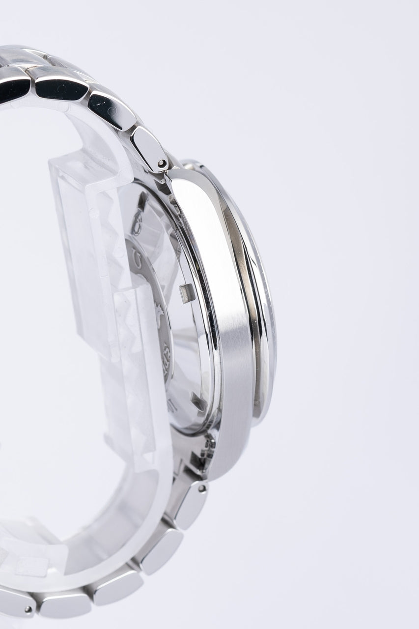 Omega Speedmaster Date 32105000 - Detailansicht 4