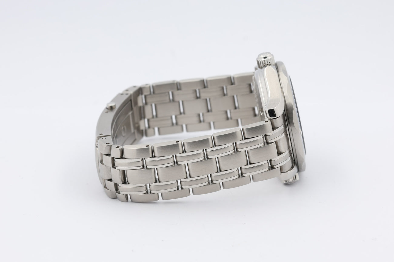 Omega Seamaster Diver 300m 36mm Automatik 22228000 - Detailansicht 6