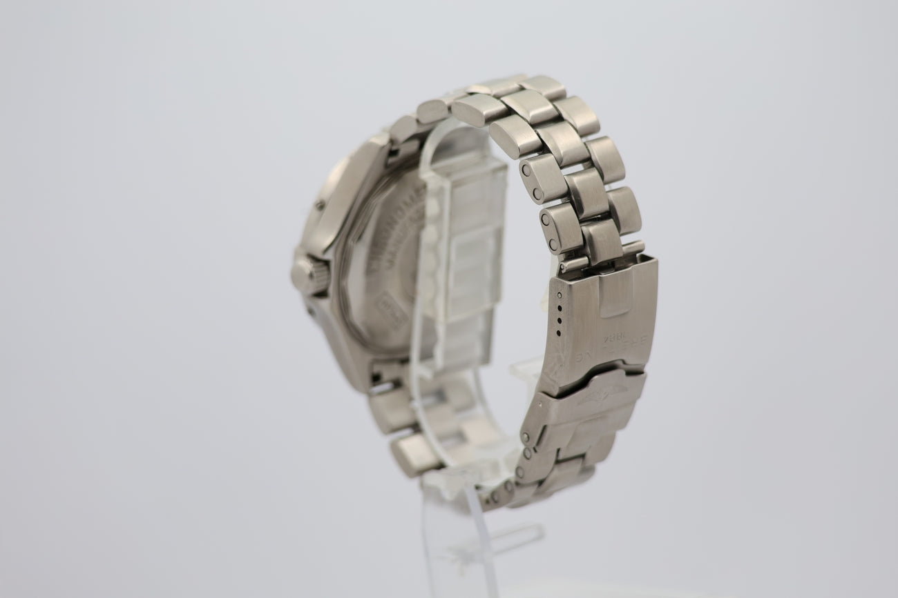 Breitling Superocean 41mm Automatik A17345 - Detail view 2