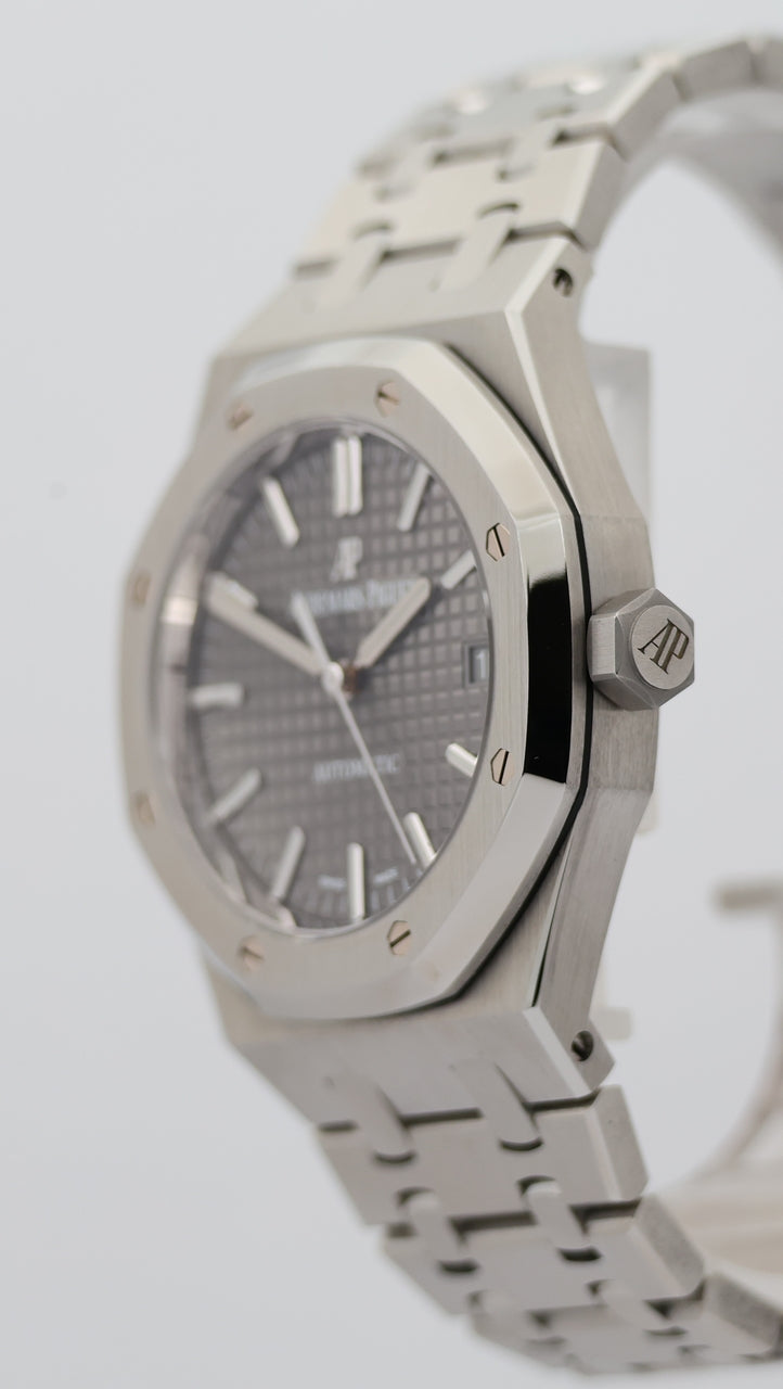 Audemars Piguet Royal Oak Selfwinding Grey 15450ST - Detailansicht 7