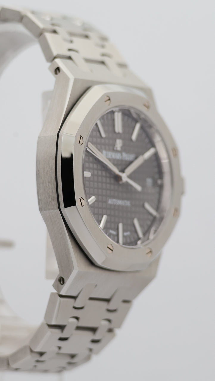 Audemars Piguet Royal Oak Selfwinding Grey 15450ST - Detailansicht 8