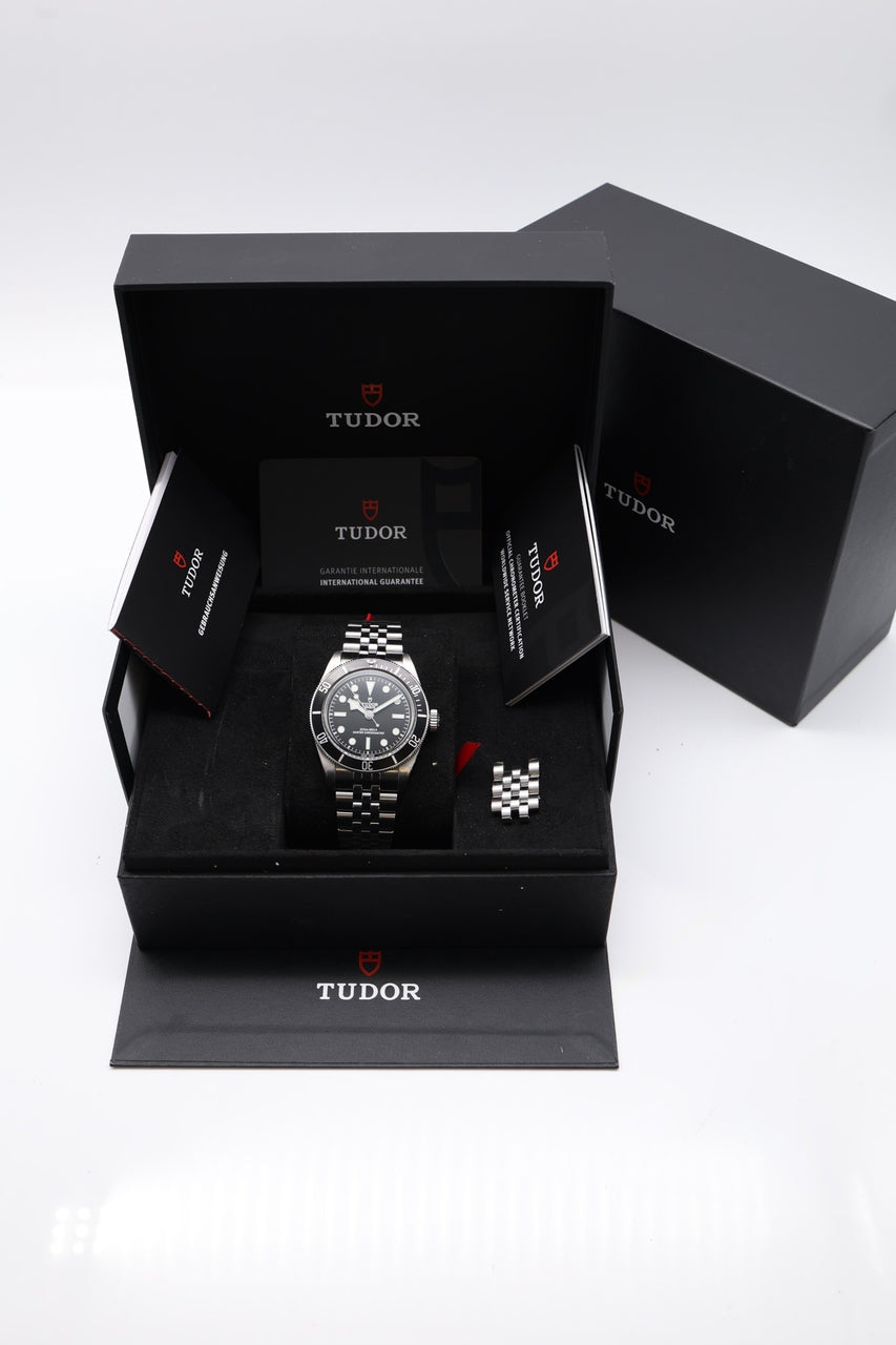 Tudor Black Bay Monochrome 41mm Jubilee Automatik 7941A1A0NU - Papiere und oder Lieferumfang