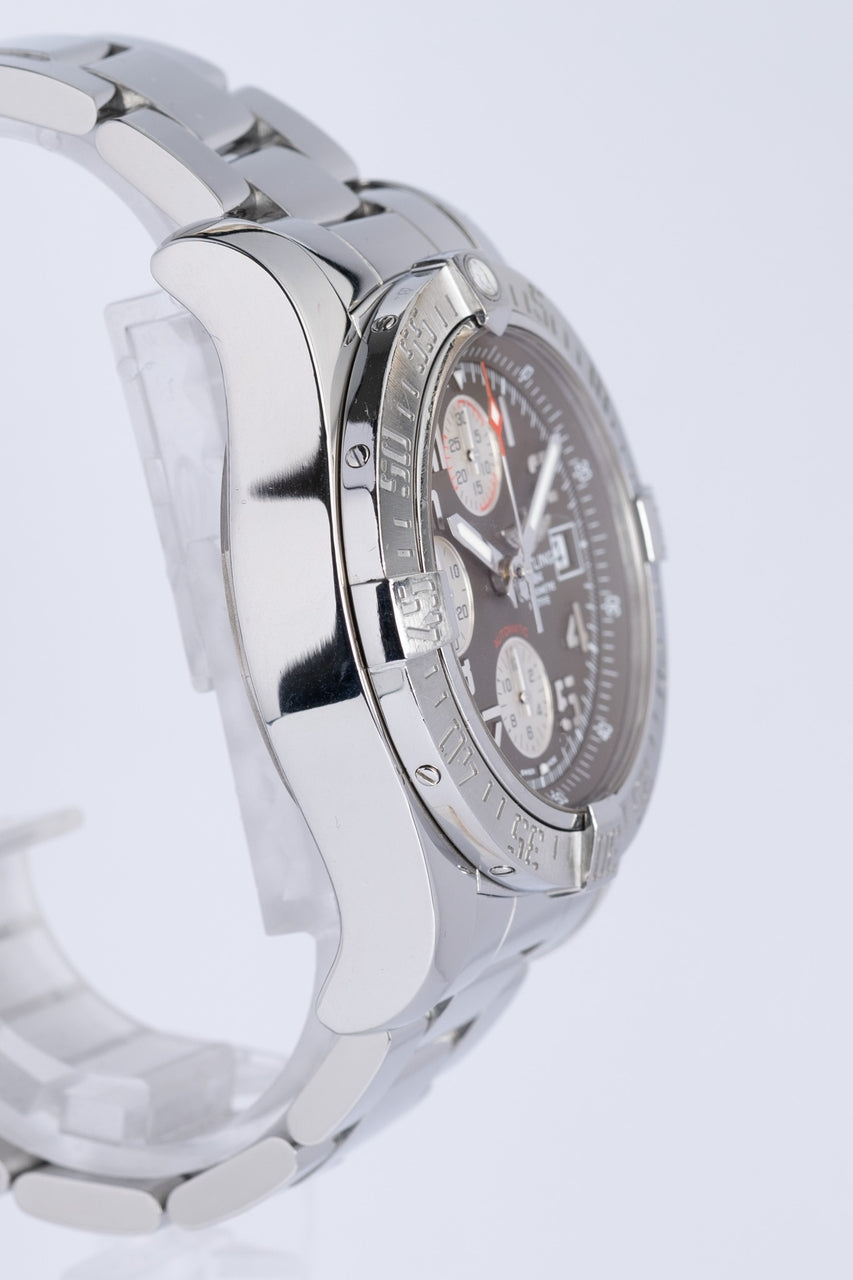 Breitling Avenger II 43mm Automatik A13381 - Detailansicht 1