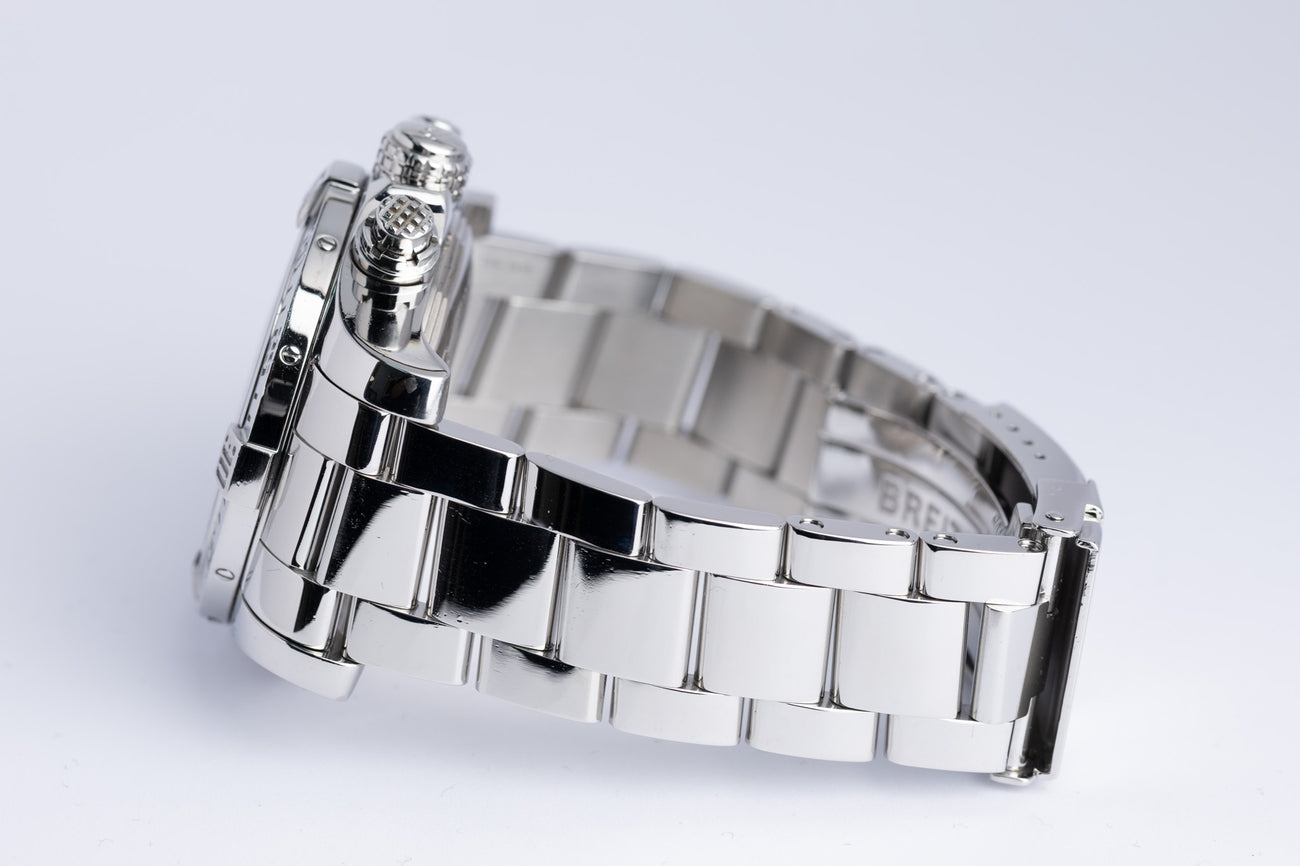 Breitling Avenger II 43mm Automatik A13381 - Detailansicht 5