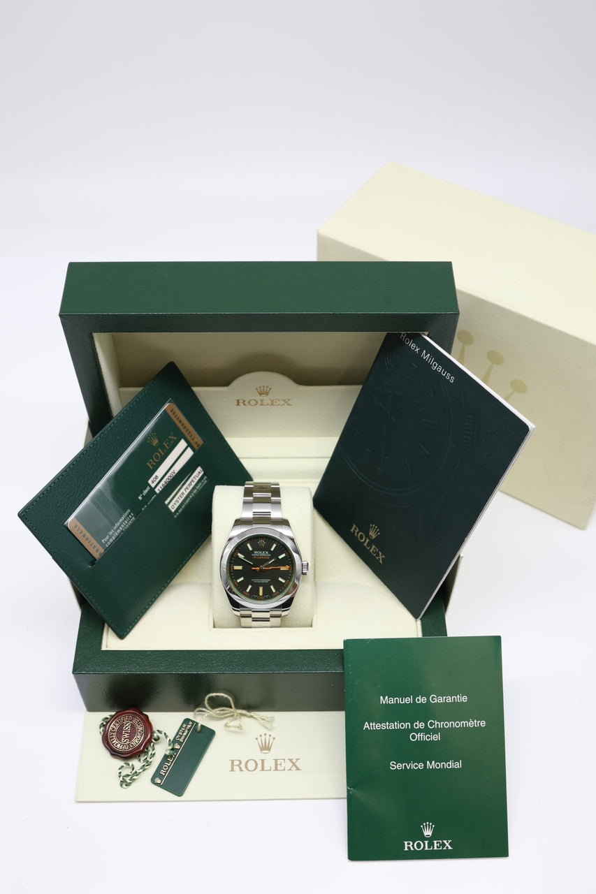 Rolex Milgauss Automatik Herrenuhr Schwarz 116400GV - Papiere und oder Lieferumfang