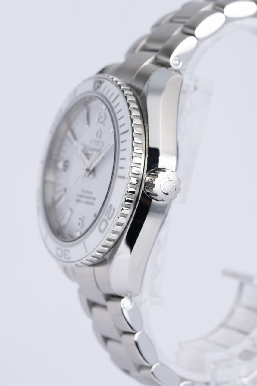 Omega Seamaster Planet Ocean 39,5mm Automatik 21530402004001 - Detailansicht 2