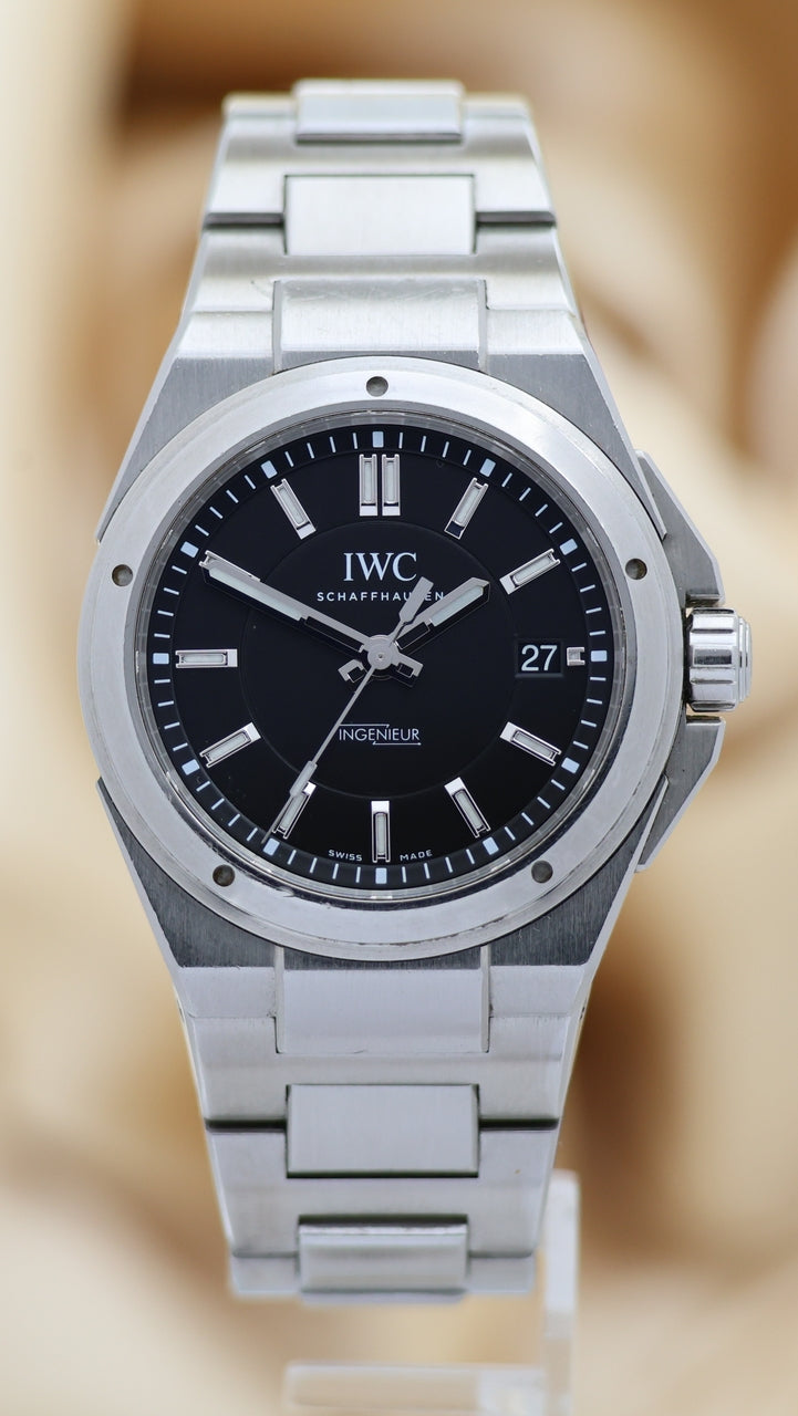 IWC Ingenieur Automatik Herrenuhr Schwarz IW323902 - Thumbnail