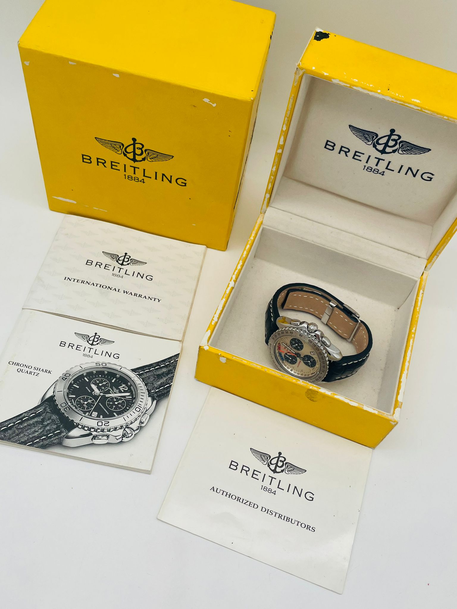 Breitling Shark Quarz Herrenuhr A53606