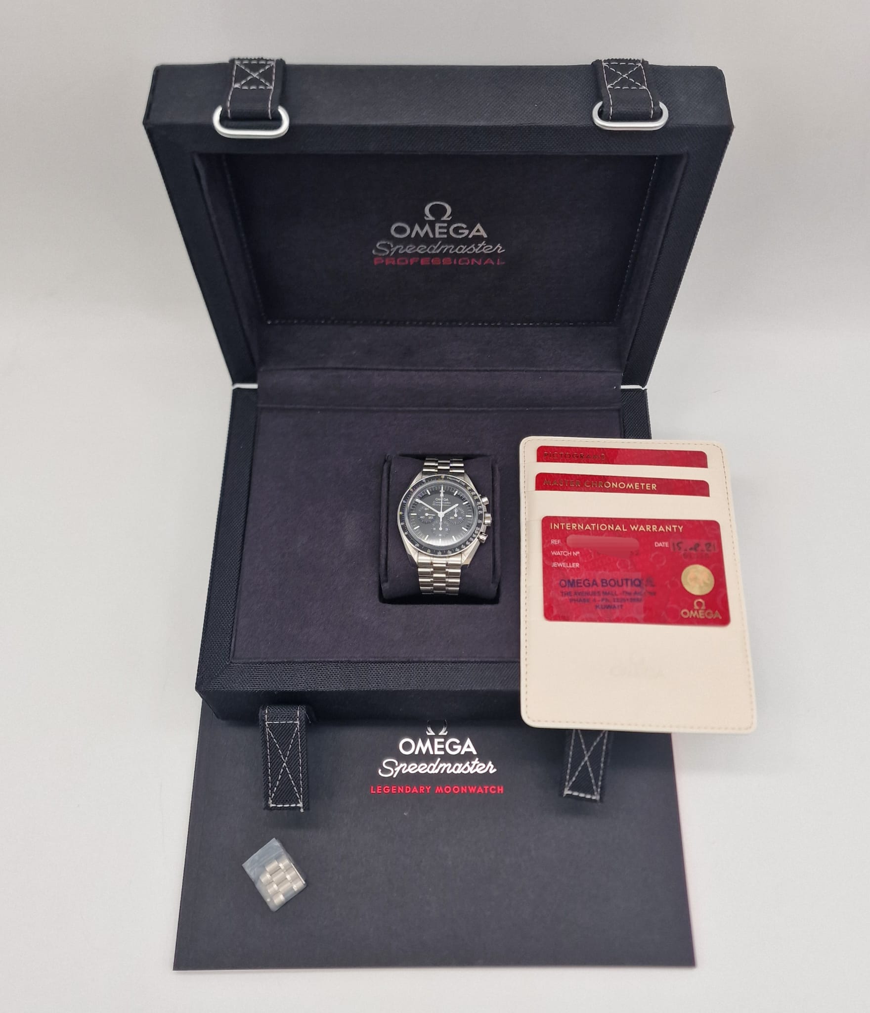 Omega Speedmaster Professional 42mm Handaufzug Herrenuhr 31030425001002 Box + og. Papiere