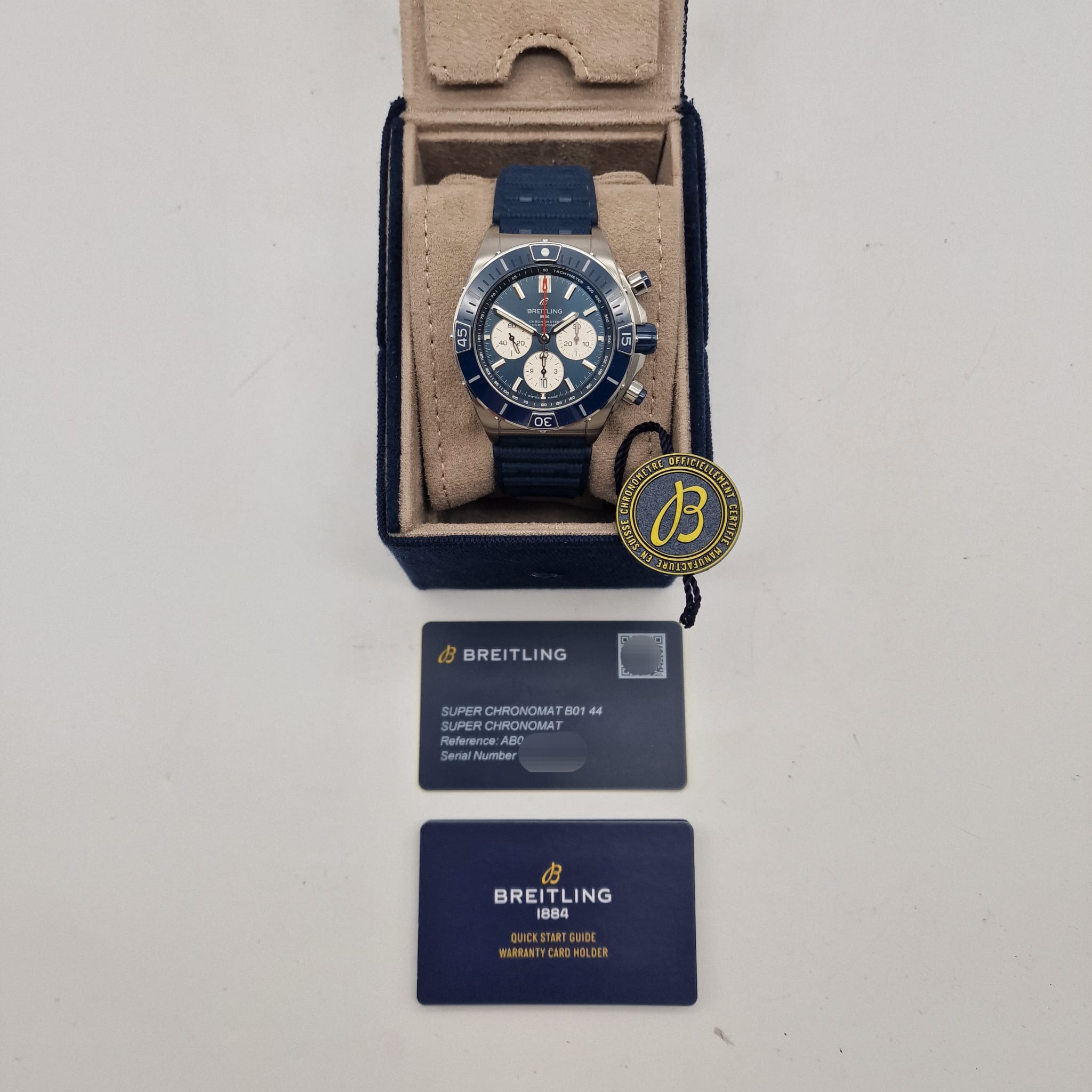 Breitling Super Chronomat B01 44mm Automatik Herrenuhr	 AB0136 Box + og. Papiere