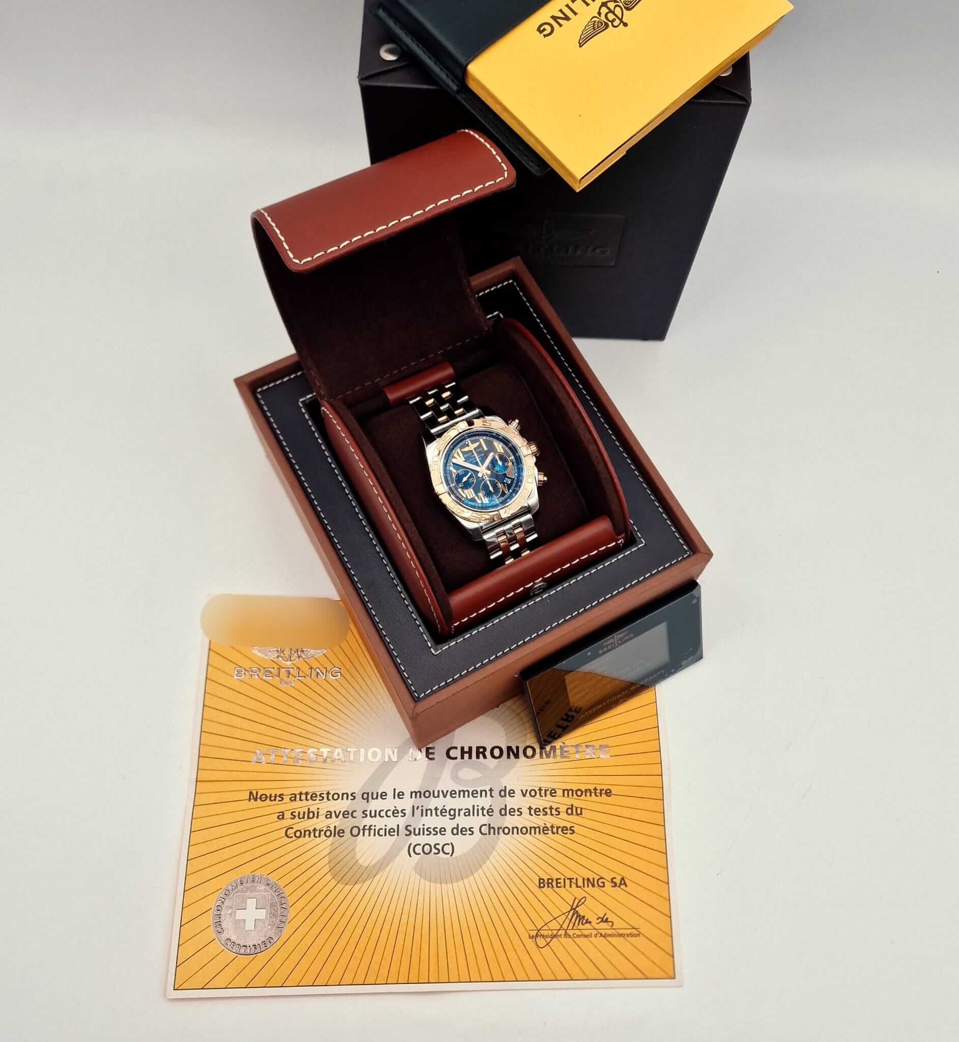 Breitling Chronomat 44 Stahl/Gold Automatik Herrenuhr CB0110 Box + og. Papiere