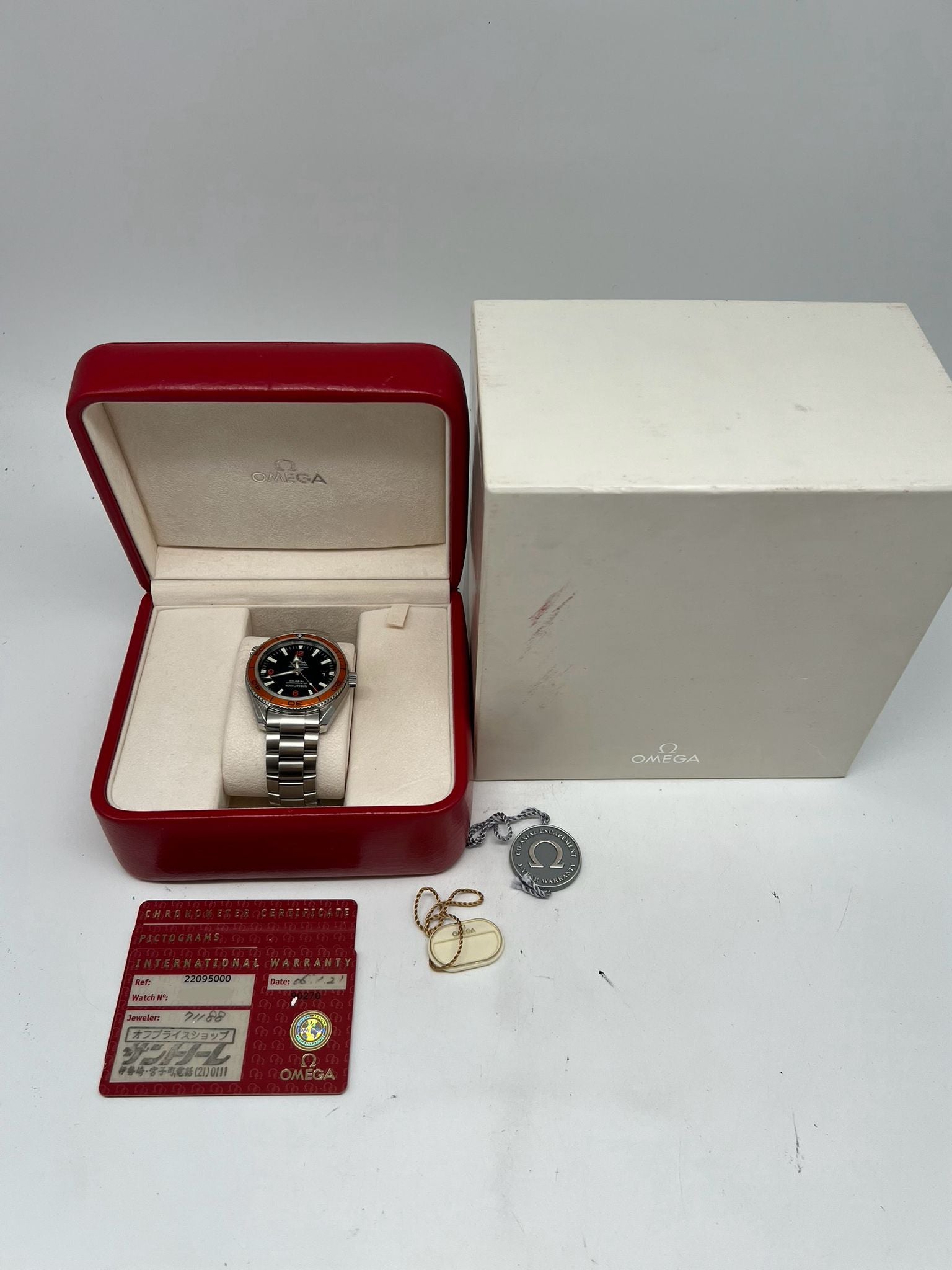 Omega Seamaster Planet Ocean 42mm Automatik 22095000 Box + og. Papiere