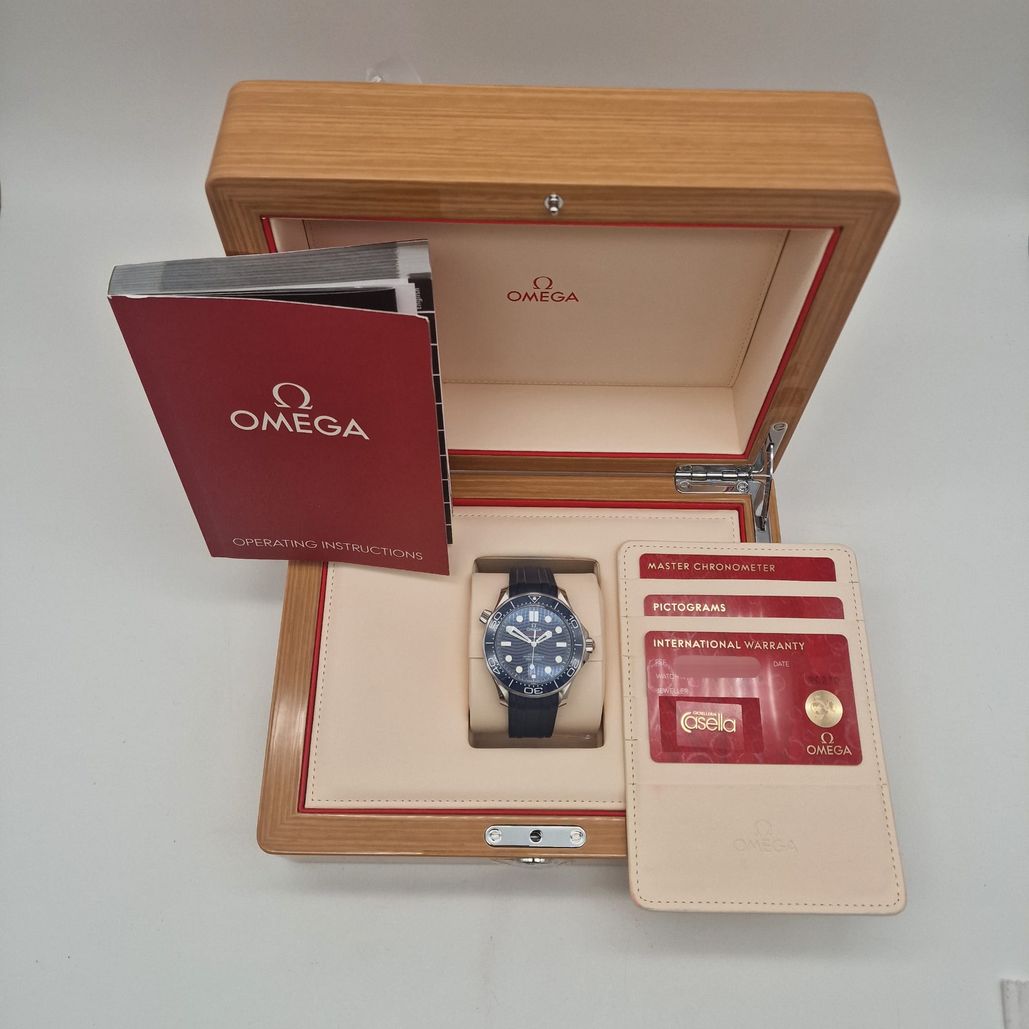 Omega Seamaster Diver 300m  Automatik 21032422003001 Box + og. Papiere