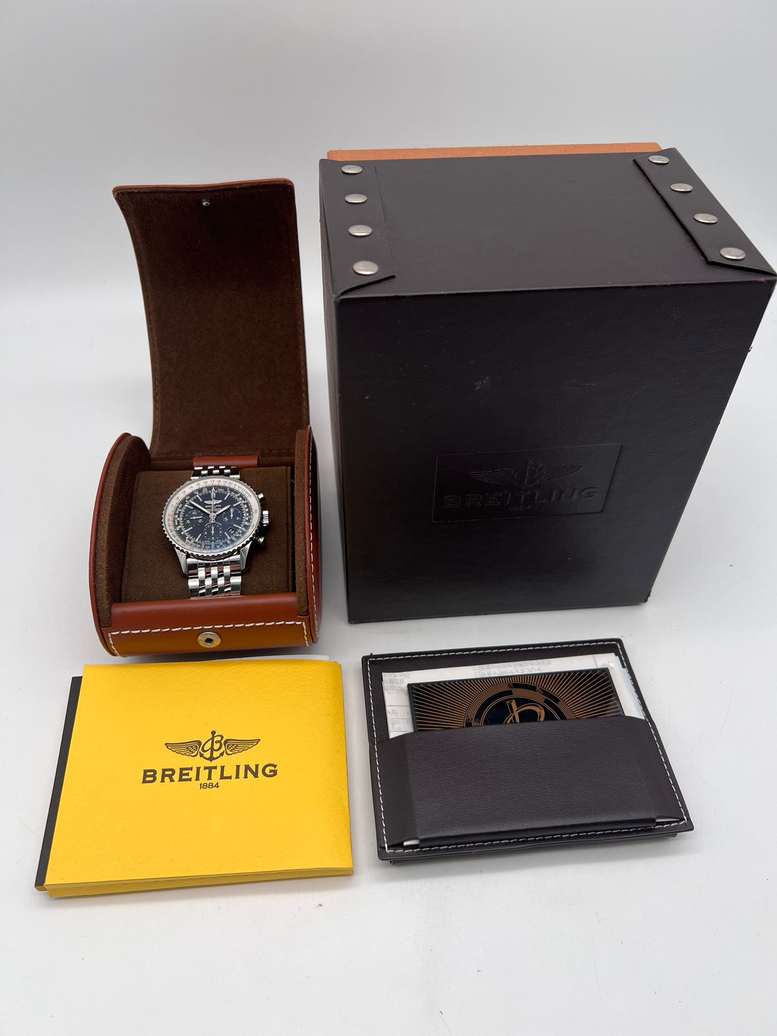 Breitling Navitimer 01 Japan Edition AB0121Y Box + og. Papiere