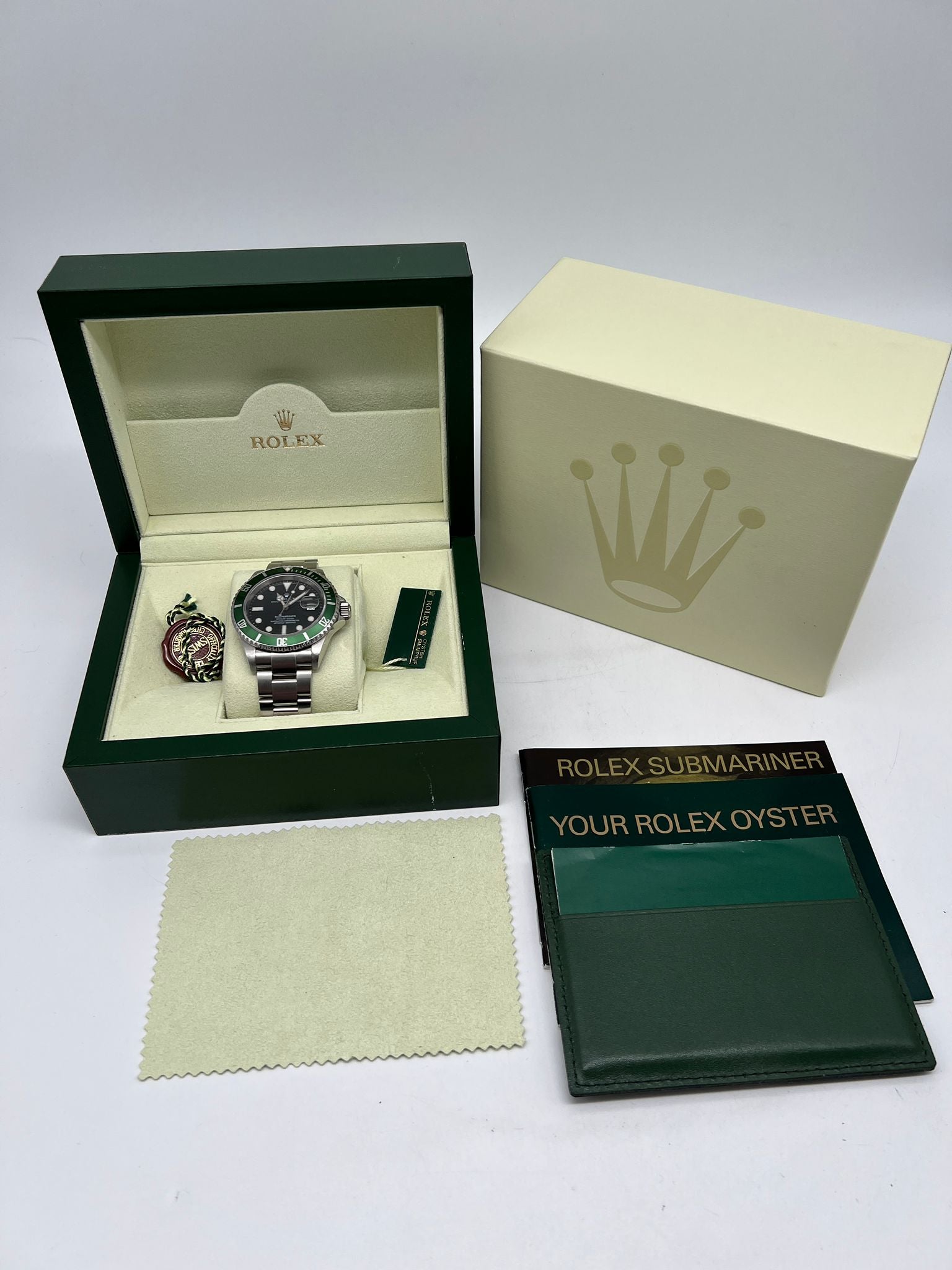 Rolex Submariner Date "Kermit" 16610LV Box + og. Papiere