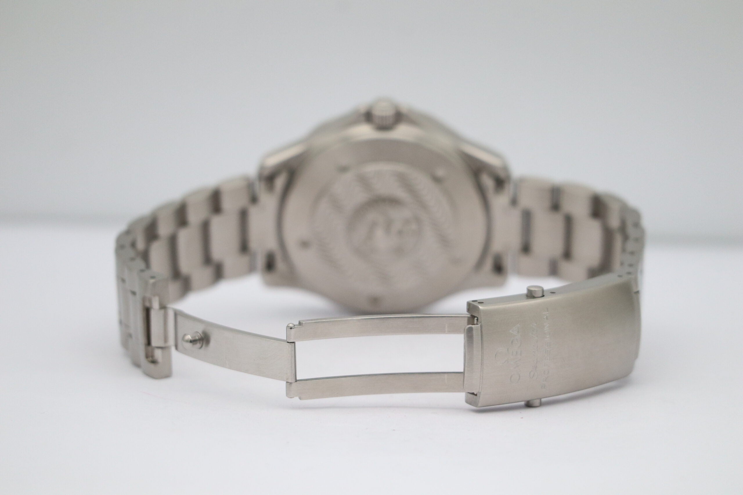 Omega Seamaster Diver 300 M Great White 2538.20.00 - Papiere und oder Lieferumfang